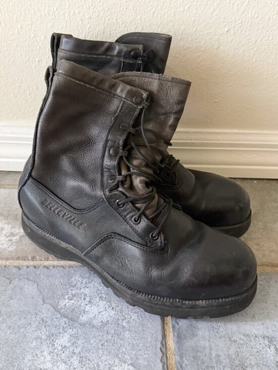 Belleville Combat Boots Mens 10.5 Wide Black Leather Tactical Vibram USA main image 4